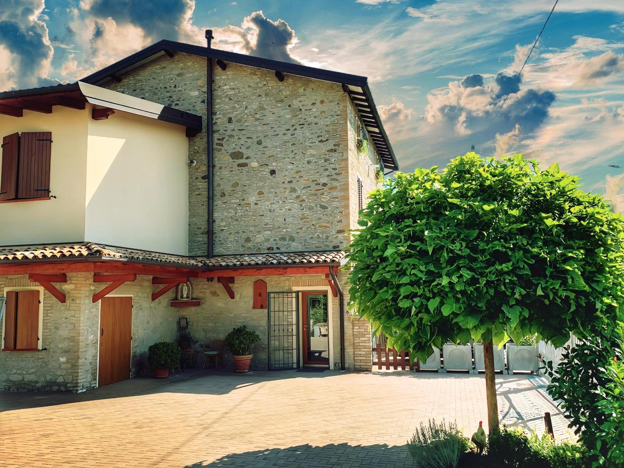 Casa Due Marie Marano Sul Panaro Otel Dış mekan fotoğraf
